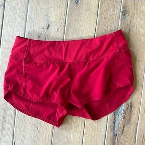 Lululemon Speed Up 2.5” short. Size 4. Red